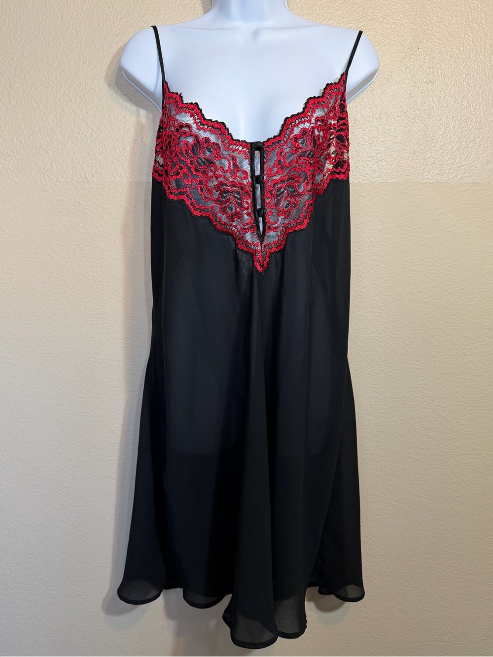 Black & Red Lace Trim Satin Chemise